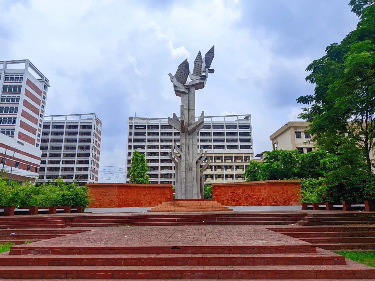 পাবিপ্রবিতে দুই শিক্ষার্থীকে জিম্মি করে টাকা দাবি, বহিষ্কার ৫