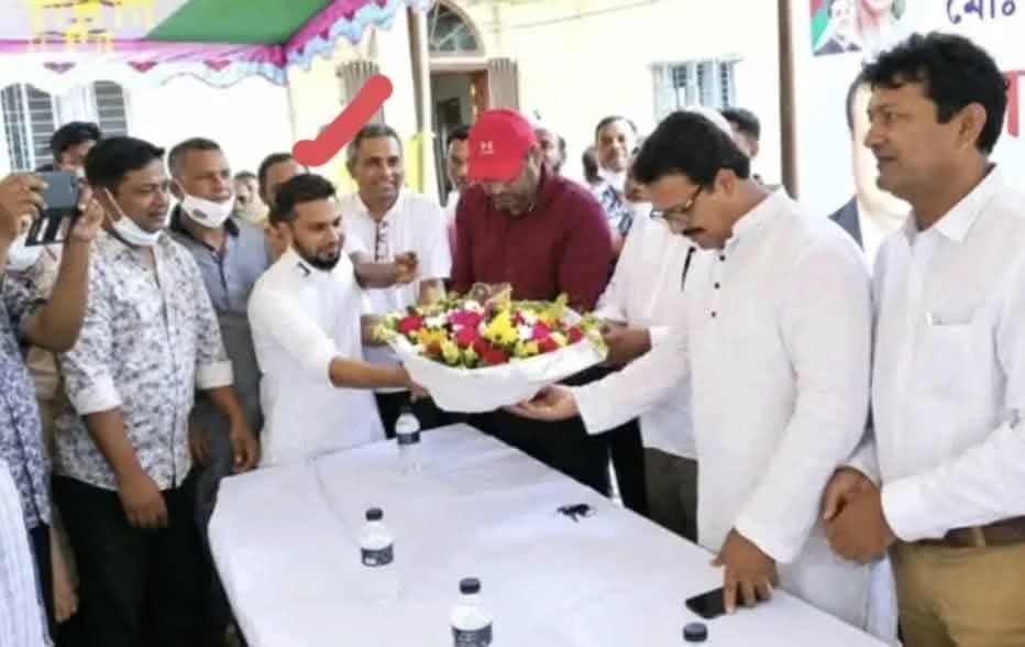 ছাত্র আন্দোলন প্রতিহত করতে অর্থ জোগানোর অভিযোগ আওয়ামী লীগ নেতা ফাহাদ এখন বিএনপির চেয়ারম্যান প্রার্থী!