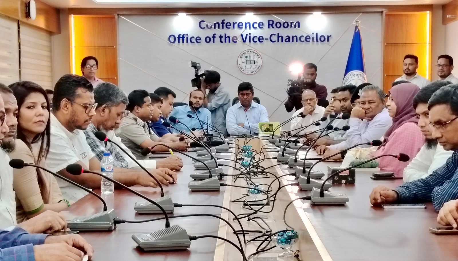 আইন শৃঙ্খলা ও সামাজিক নিরাপত্তা নিশ্চিতের লক্ষ্যে কুবিতে মতবিনিময় সভা