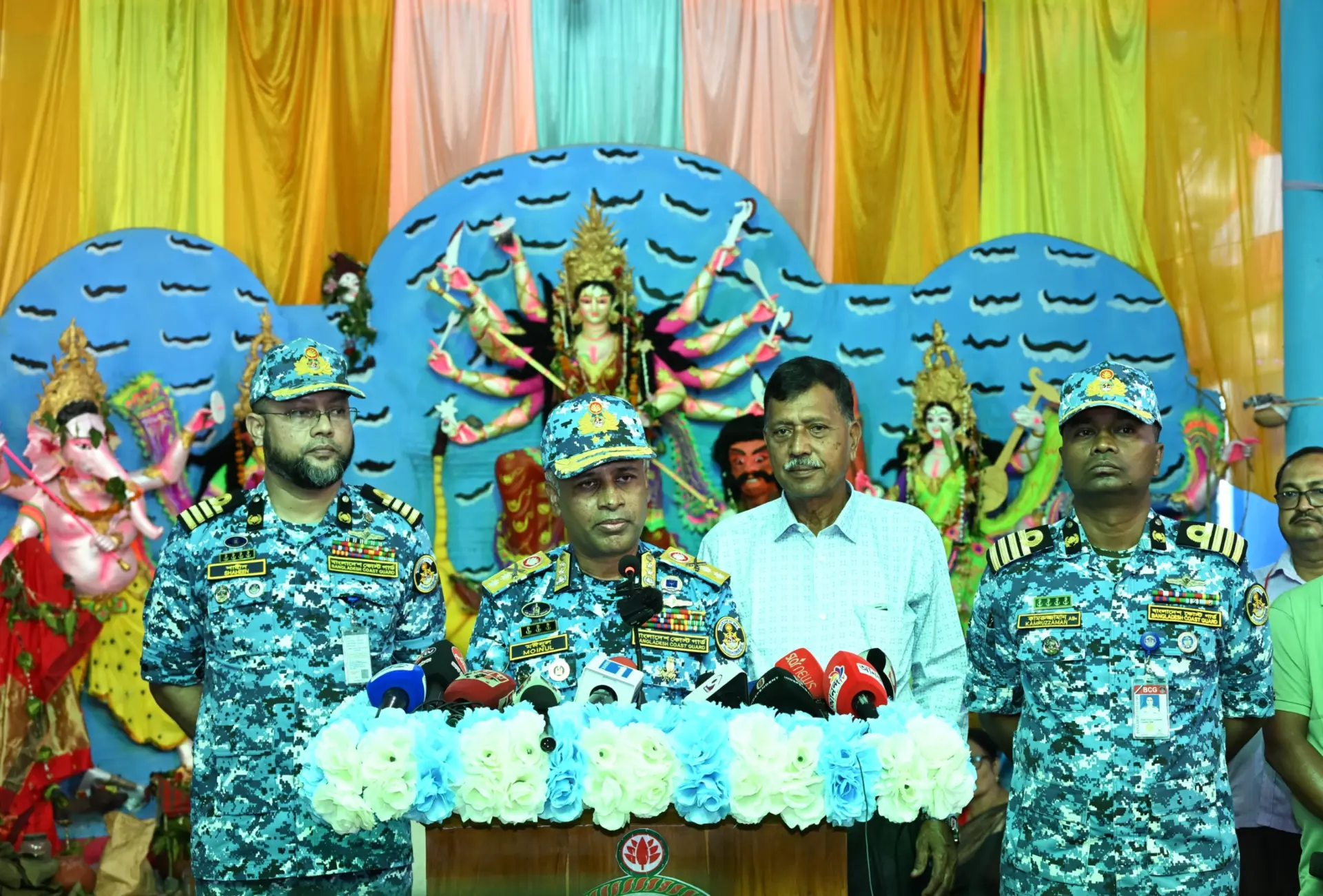 খুলনা-বাগেরহাট-সাতক্ষীরায় ১৪৪ পূজামণ্ডপের নিরাপত্তায় কোস্ট গার্ড